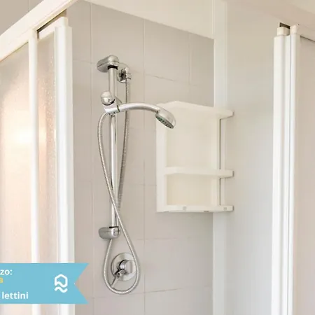 Senigallia, Bilocale Sul Mare Con Inclusa - Se001